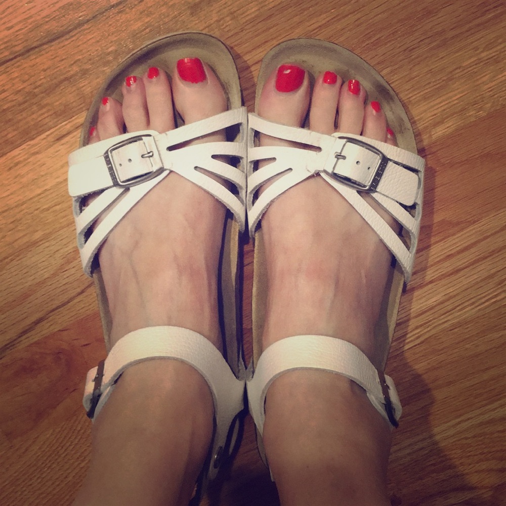 Birkenstock Bali style-white leather